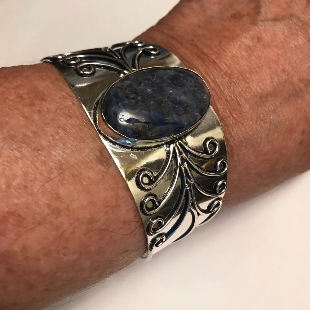 925 Sterling Silver stunning 925